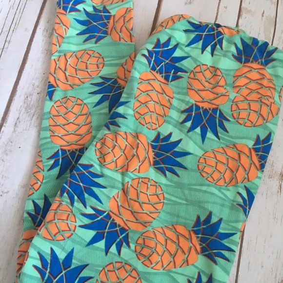LuLaRoe Pants - Lularoe Unicorn Pineapple Leggings - TC LuLaRoe Pants - Lularoe Unicorn Pineapple Leggings - TC